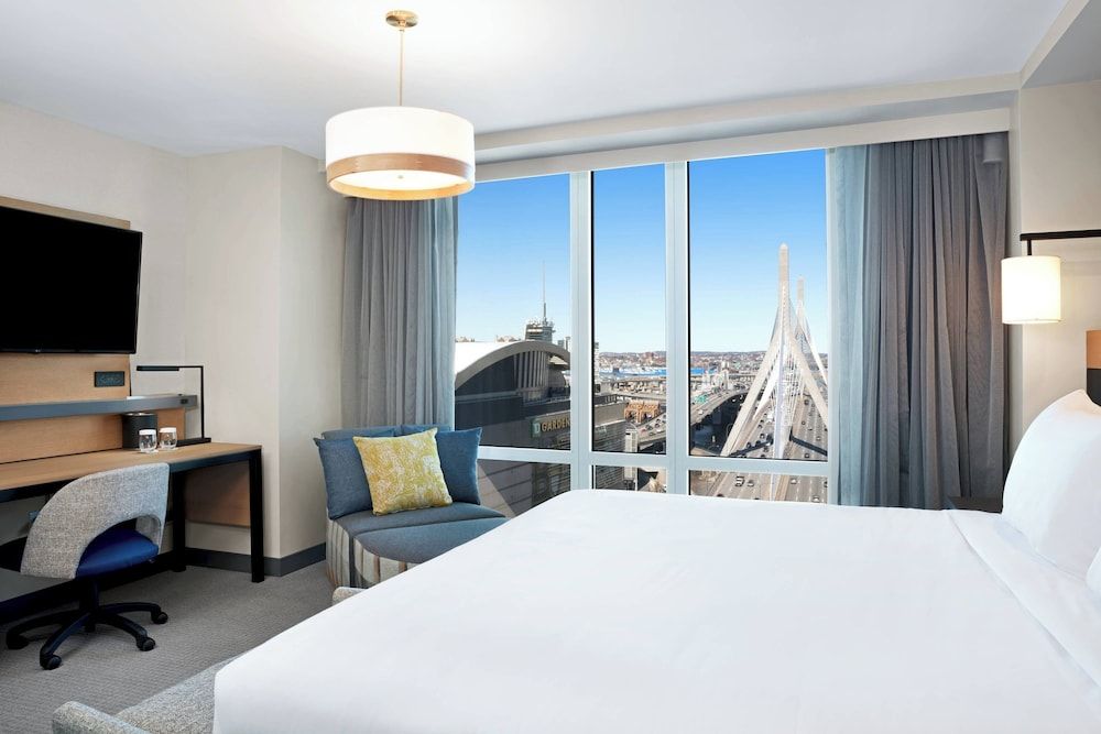 undefined Courtyard by Marriott Boston Downtown/North Station 9