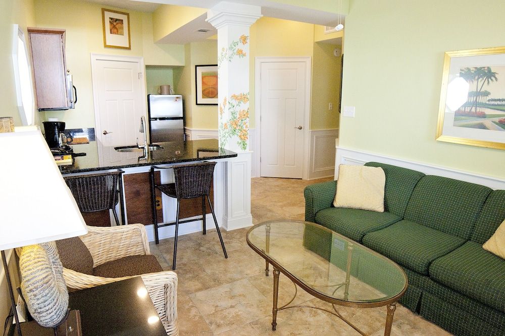 DeSoto Beach Gardens Deluxe Suite, 1 Bedroom, Non Smoking, Kitchenette 4