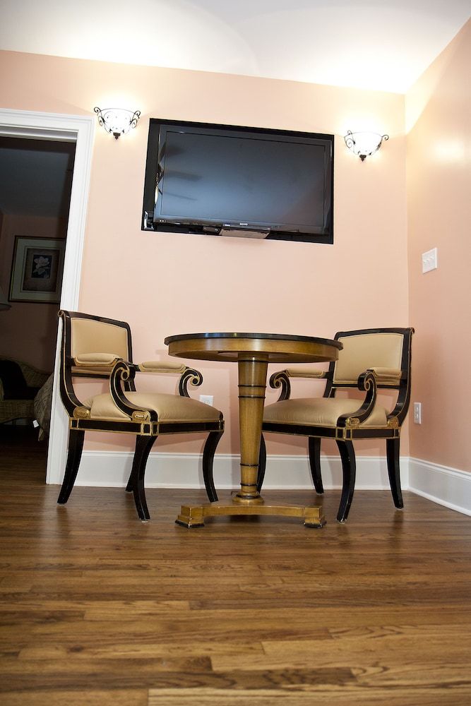 DeSoto Beach Gardens Economy Suite, 1 Bedroom, Non Smoking, Pool Access 5