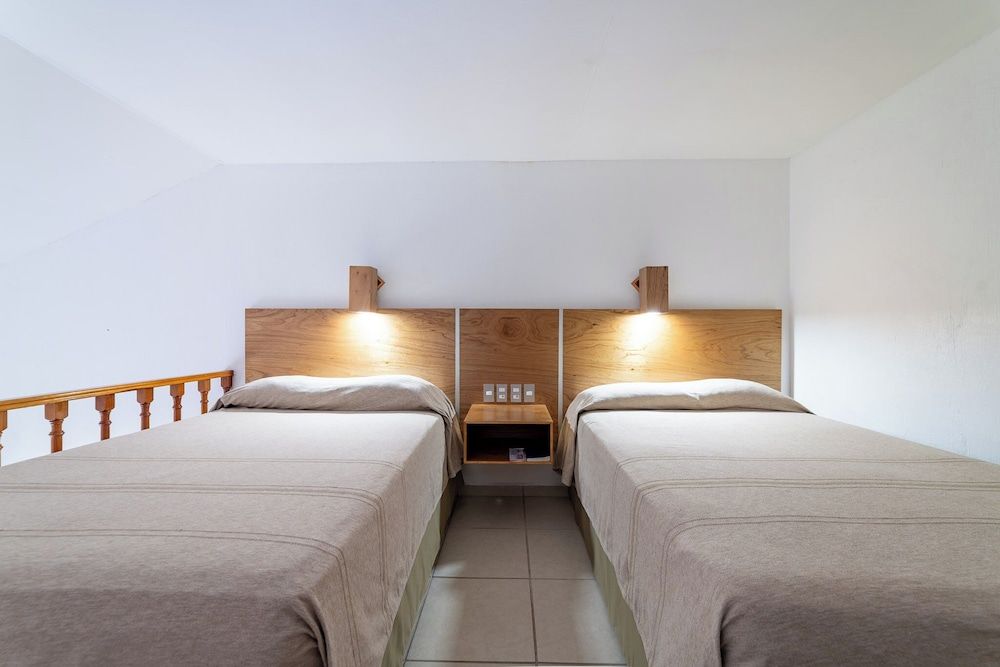 Hotel Castillo Huatulco & Beach Club Family Room, Multiple Beds 2