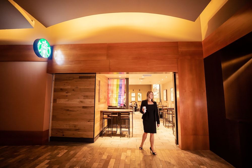 undefined Grand Hyatt Seattle 10