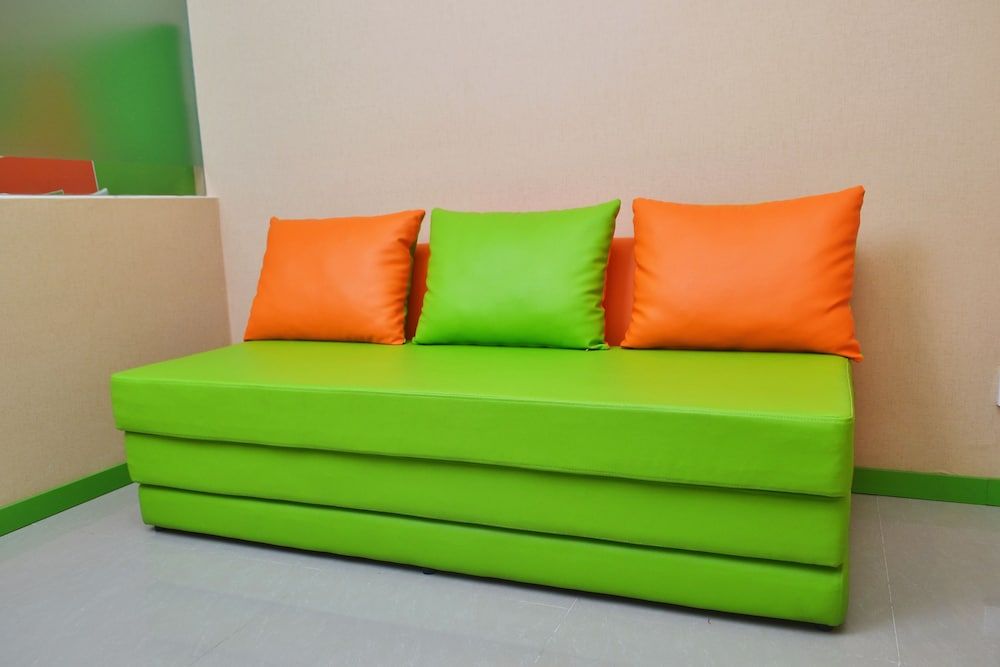 undefined Titanium Express Homtel