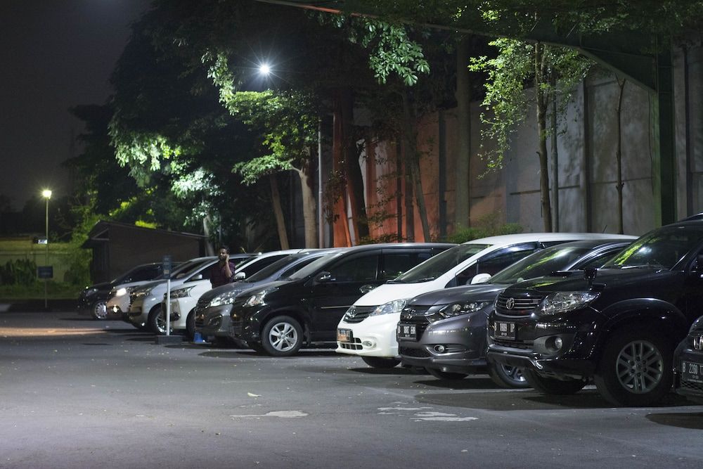 undefined Titanium Express Homtel 9