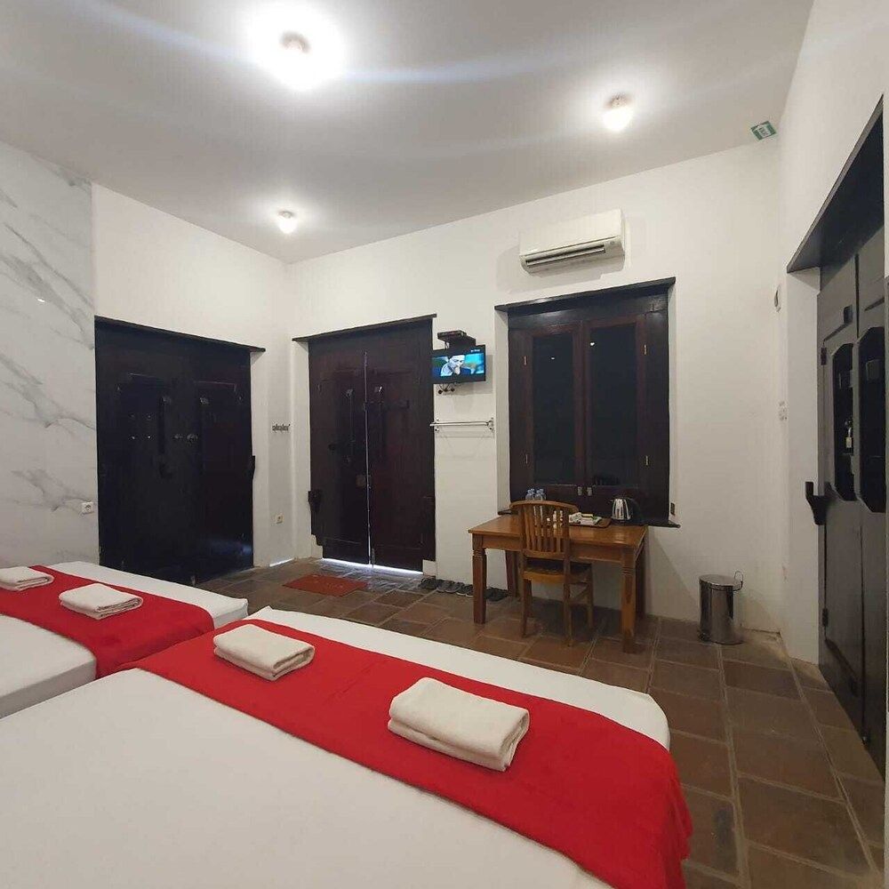 Tiongkok Kecil Heritage Lasem Deluxe Room 2