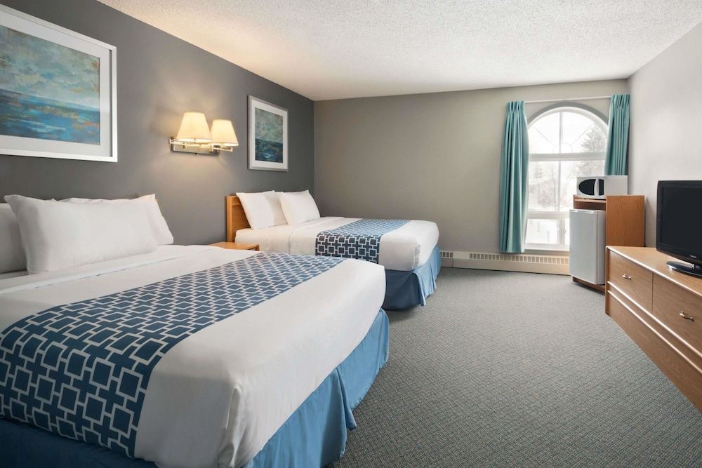 Room, 2 Double Beds, Accessible, Non Smoking (Mobility)