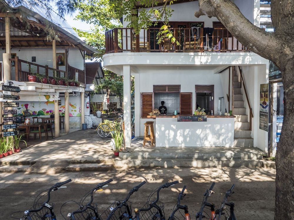 undefined Gili Turtle Beach Resort 6