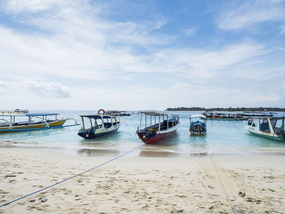 undefined Gili Turtle Beach Resort