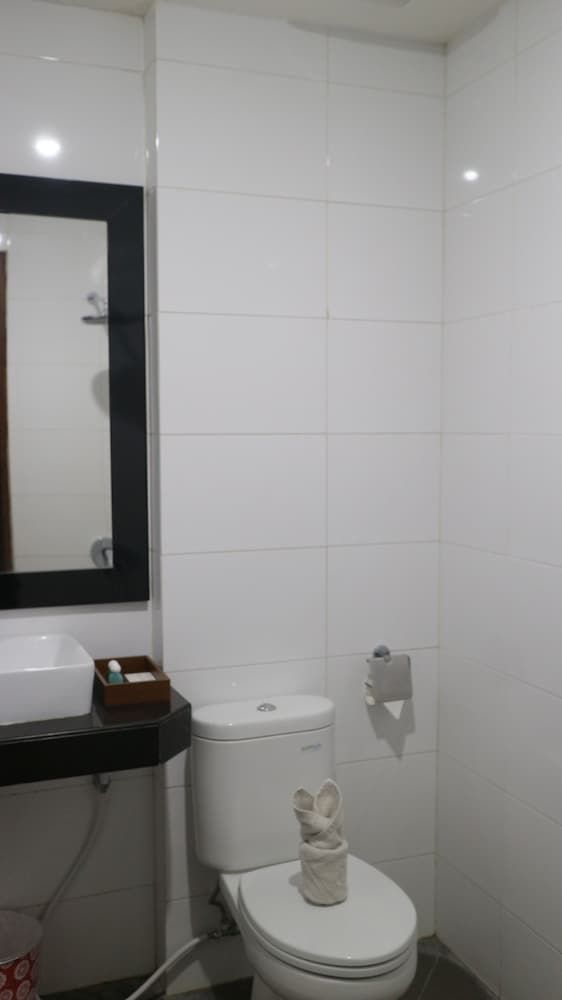 Grand Dian Boutique Hotel Deluxe Room 4