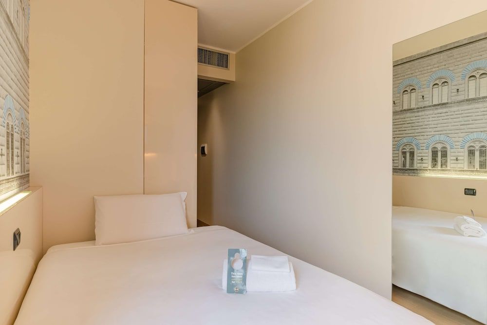 undefined B&B Hotel Firenze City Center 9