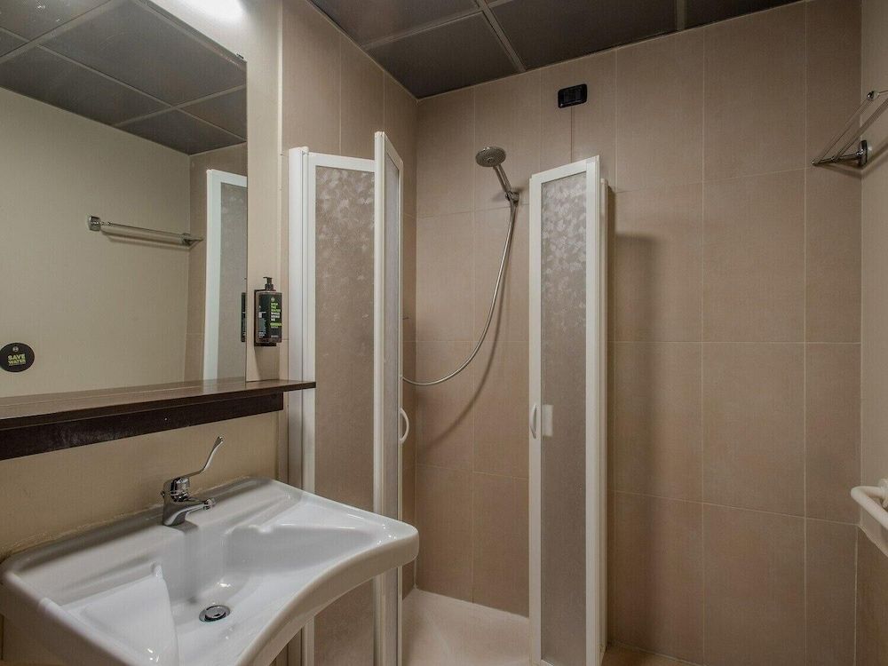 undefined B&B Hotel Firenze City Center 6