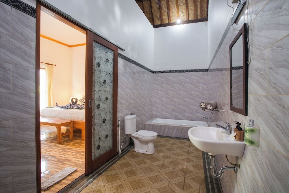 Crystal Bay Villa Deluxe Villa, 1 King Bed, Smoking, Pool View 17