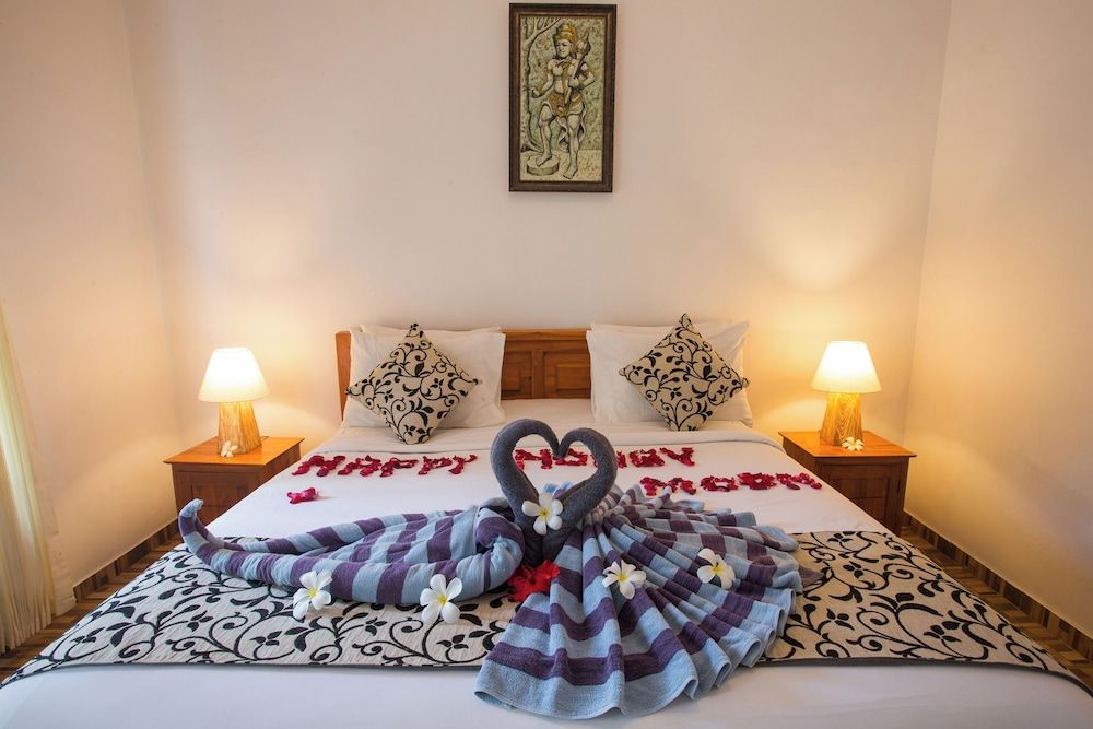 Crystal Bay Villa Deluxe Villa, 1 King Bed, Pool View 9