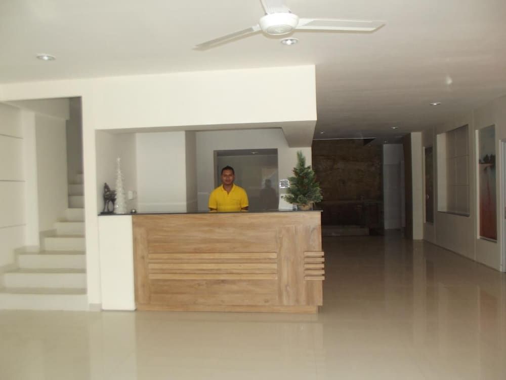 undefined L Bajo Hotel 10