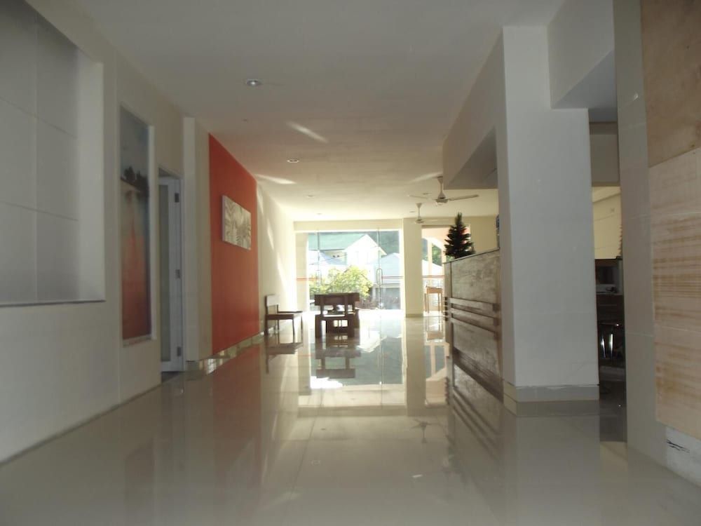 undefined L Bajo Hotel 8