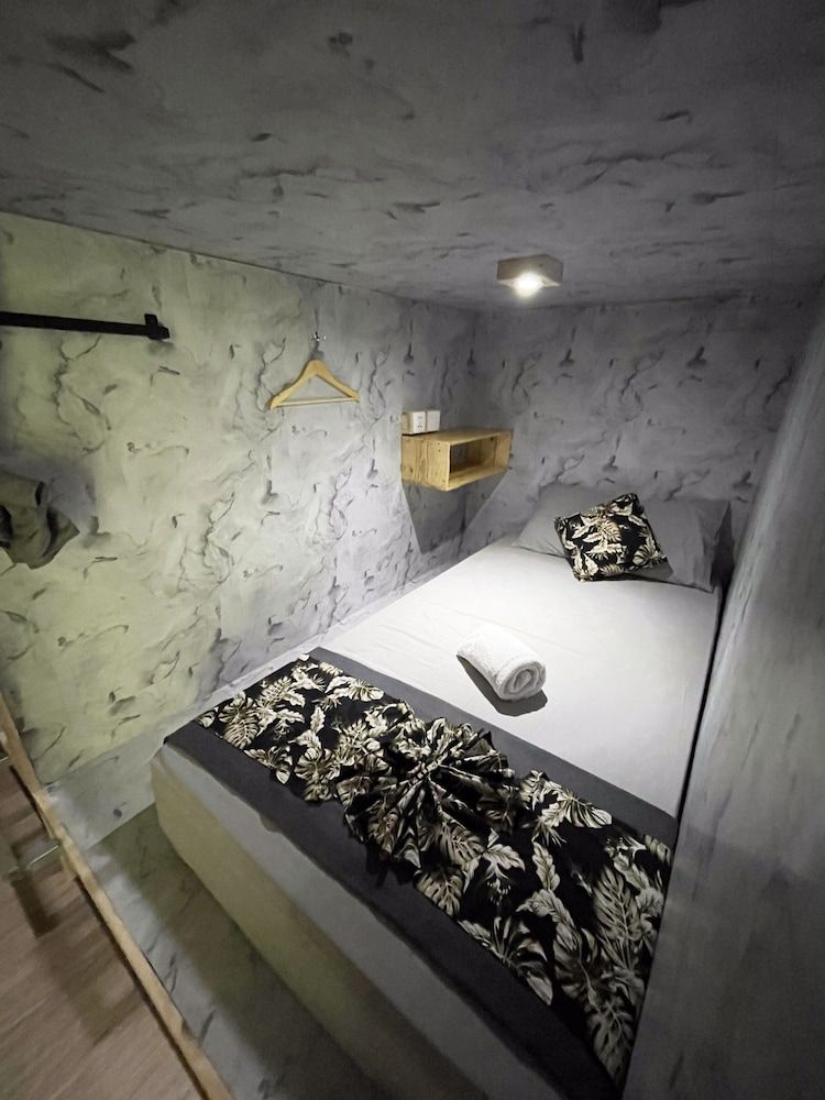 Apit Lawang Villas Deluxe Shared Dormitory 3