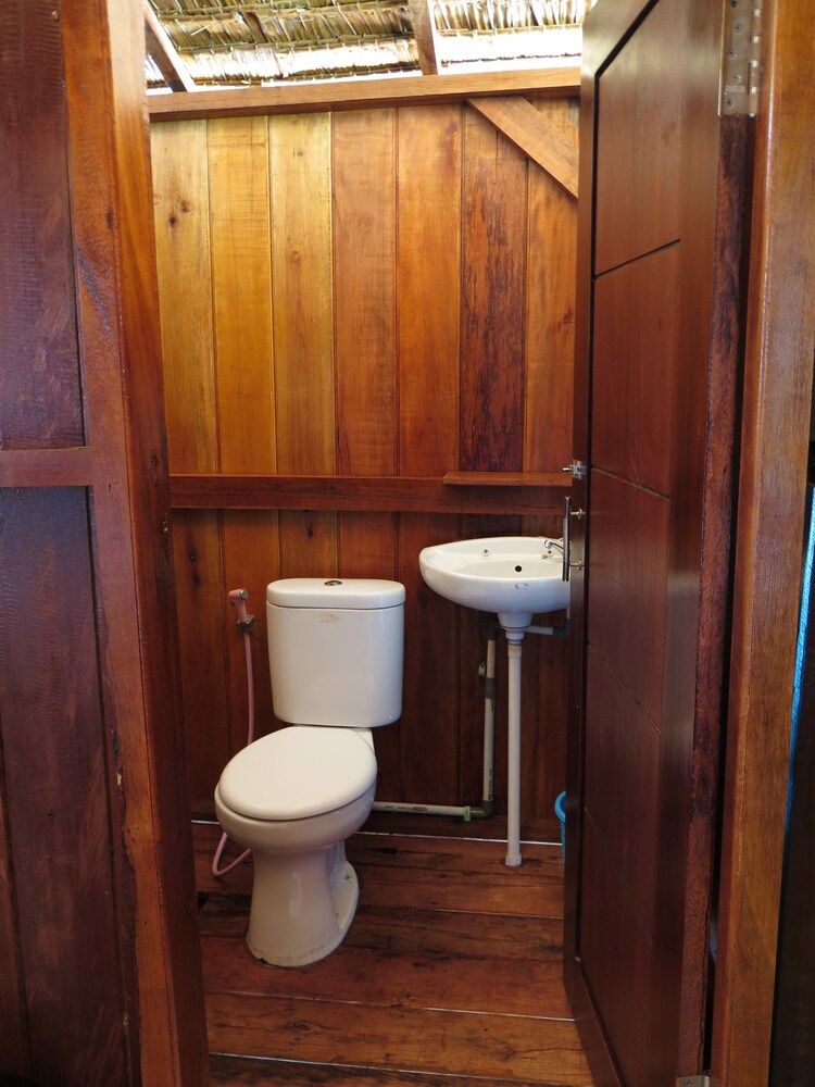 HamuEco Dive Resort Raja Ampat Panoramic Twin Room, 2 Twin Beds, Ocean View 7