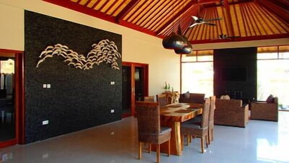 Gili Palms Villas Villa, 2 Bedrooms 14
