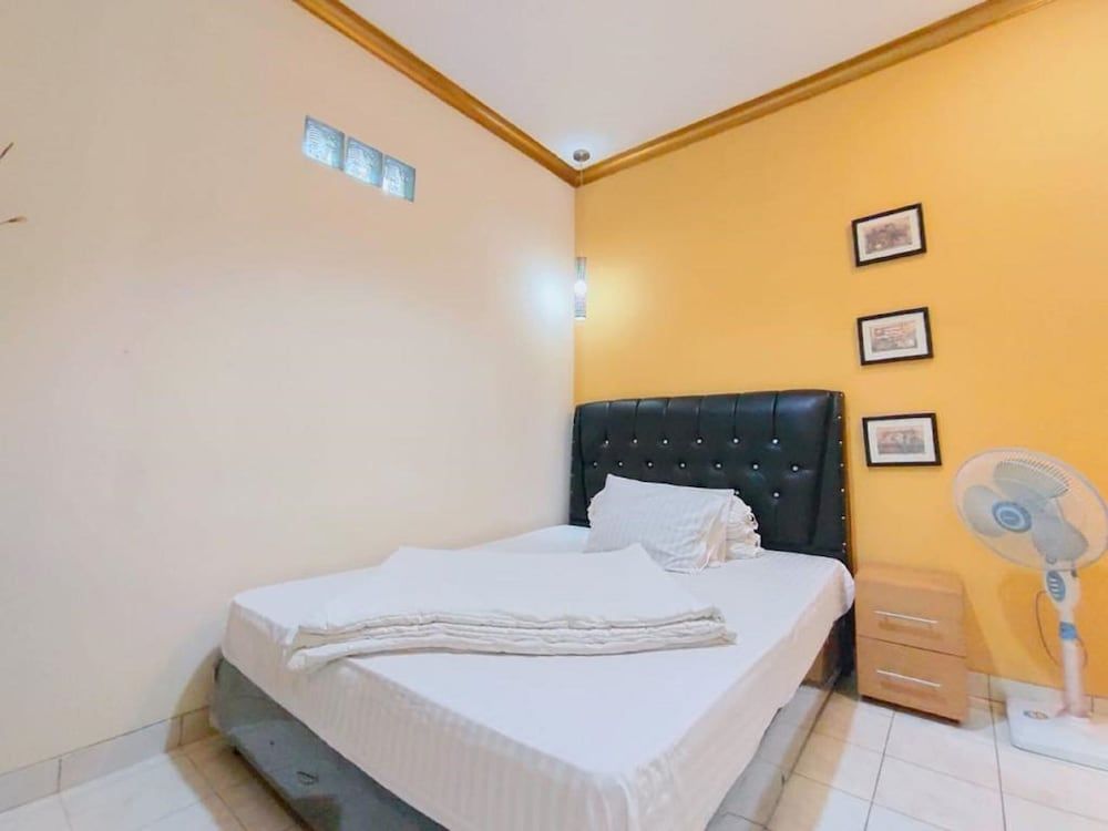 Villa Kota Bunga Camelia House, 2 Bedrooms 2