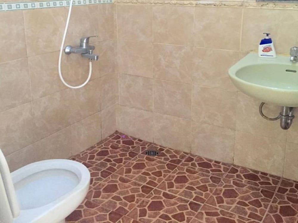 Villa Kota Bunga Camelia House, 3 Bedrooms 5