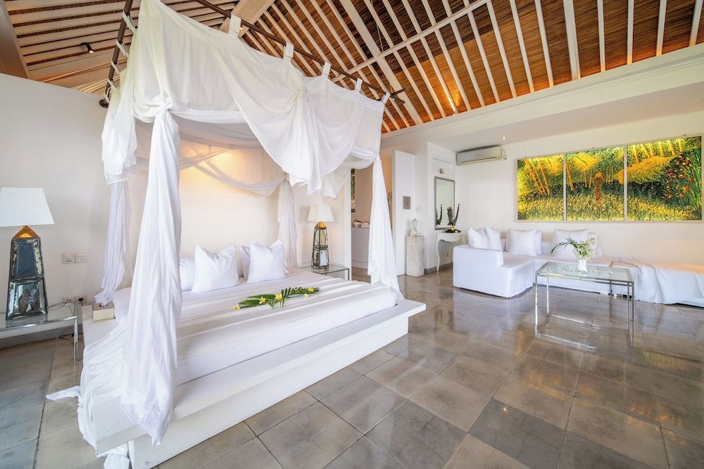 Sky Villa