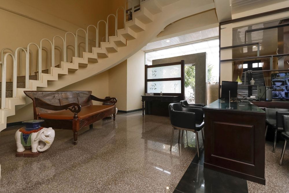 undefined RedDoorz Plus near Halim Perdanakusuma 2 7