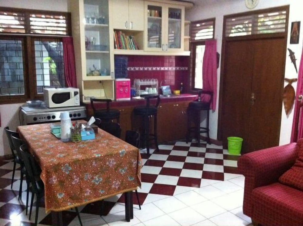 undefined Bangka Bed and Breakfast 2