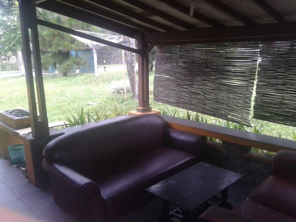 Villa Kota Bunga Seruni House, 3 Bedrooms 4