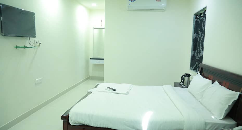 undefined HOTEL SWAGATH CONVENTION - JILLELAGUDA  10