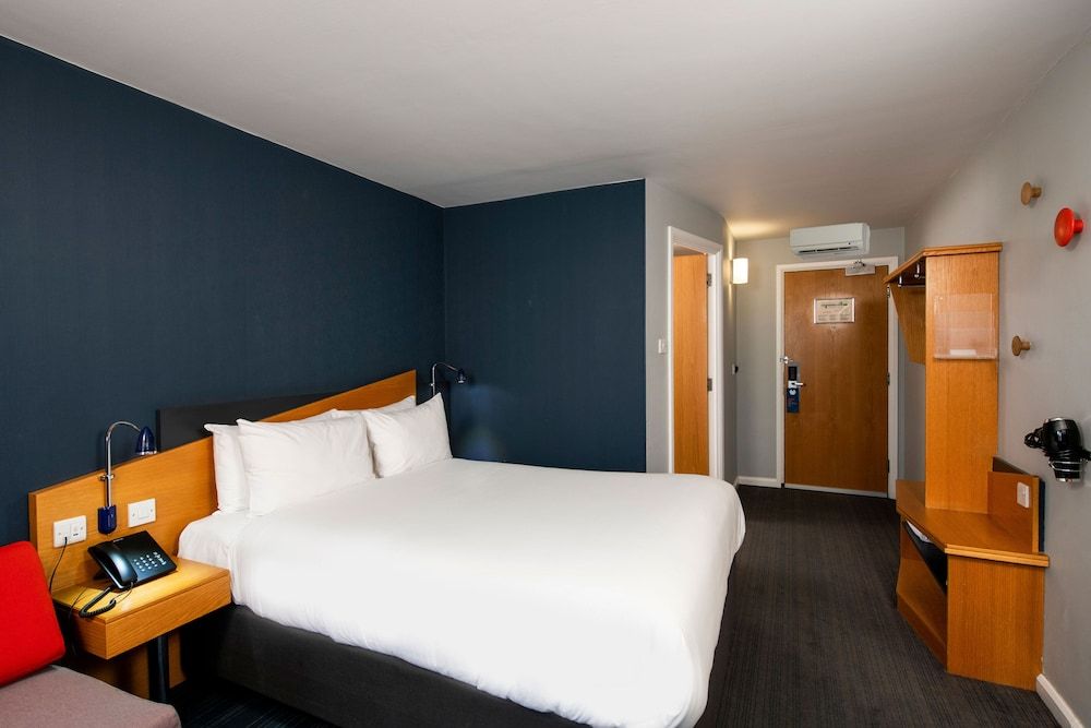 Standard Room, 1 Double Bed with Sofa bed (with Free Hot Breakfast)