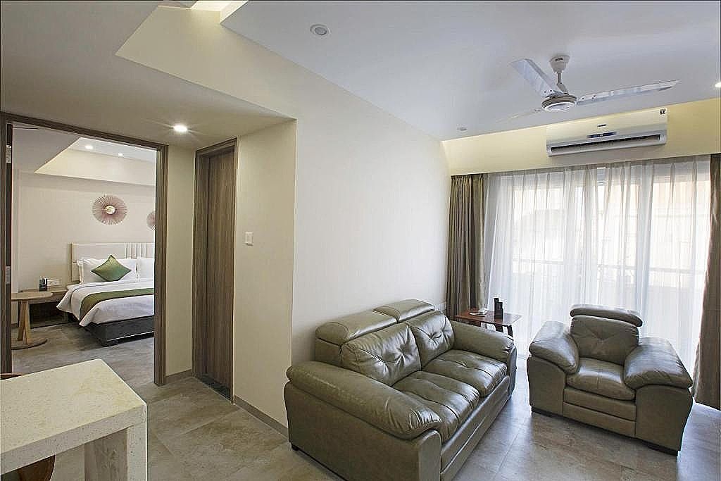 Floressa Randa Business Hotel Randa Residence with Balcony 7