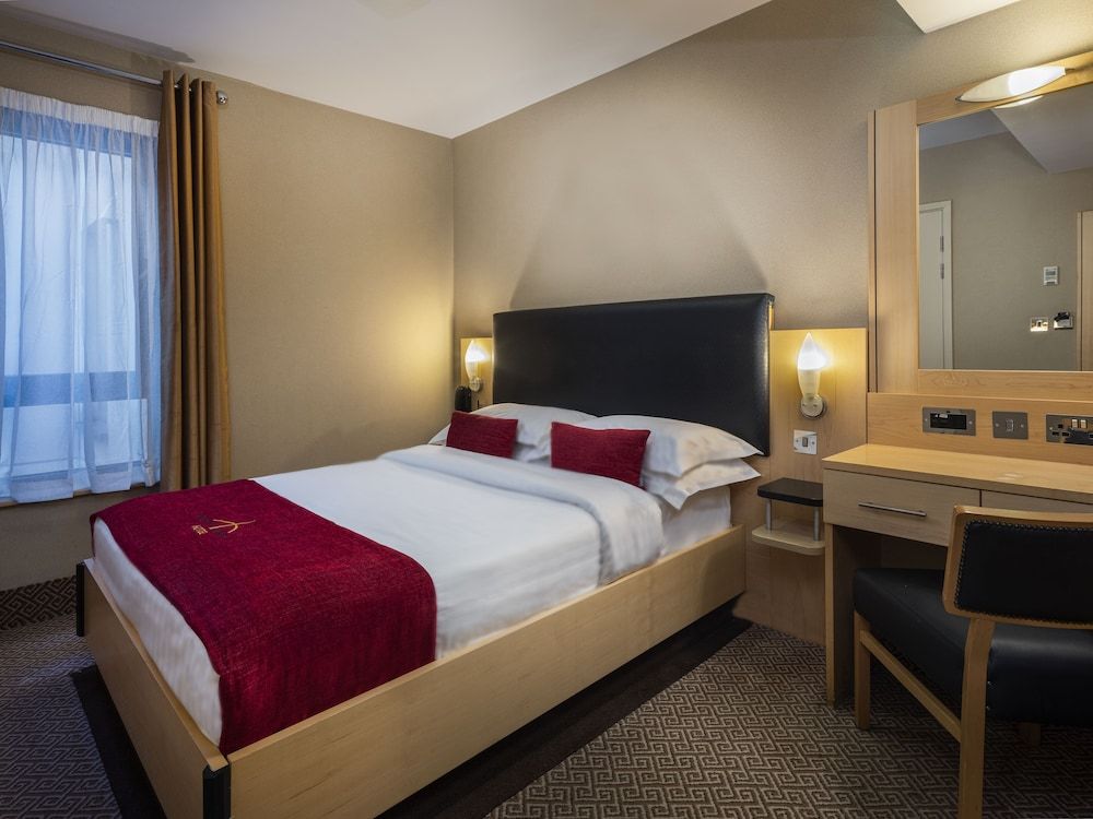 undefined Academy Plaza Hotel