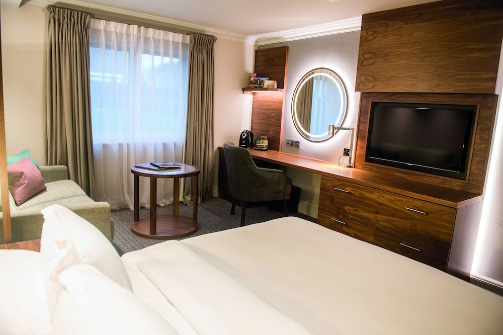 Aztec Hotel & Spa Family Double Room, 1 Double Bed with Sofa bed 2