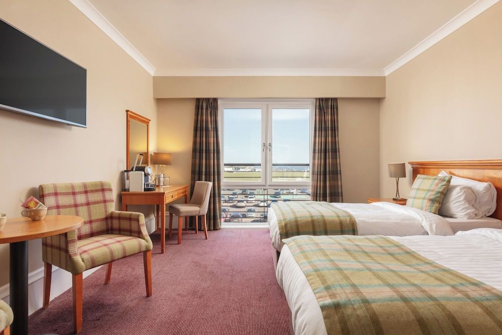 Carnoustie Golf Hotel Standard Twin Room
