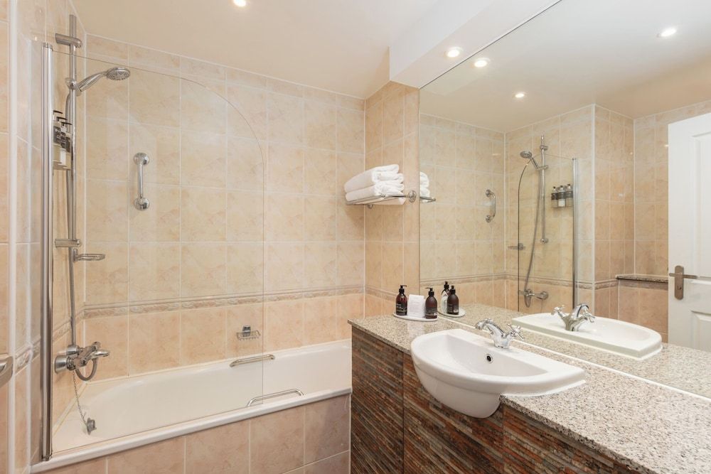 Carnoustie Golf Hotel Standard Twin Room 4