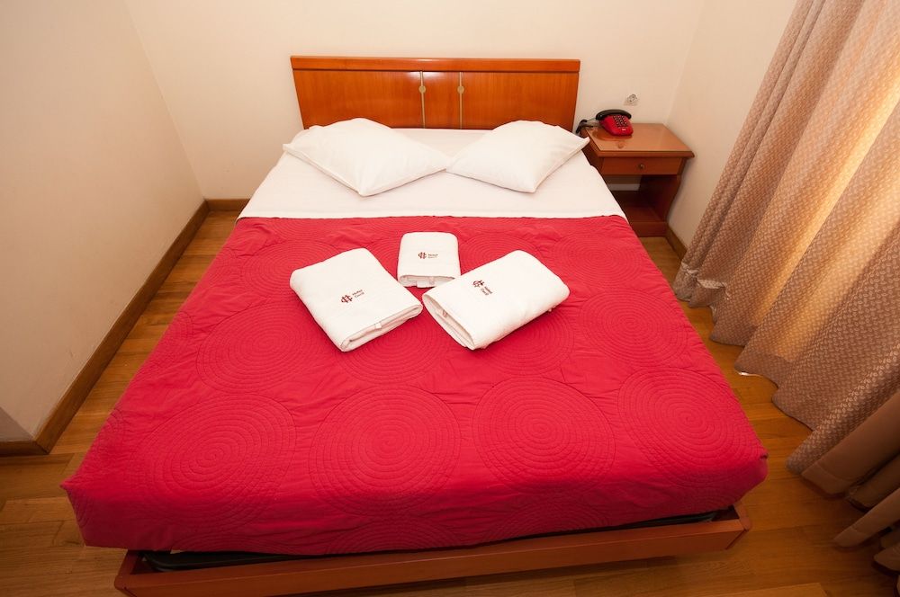 Cecil Hotel Economy Double Room 2