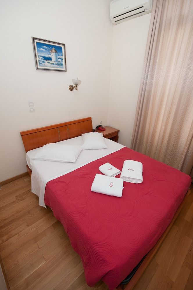 Cecil Hotel Economy Double Room 5