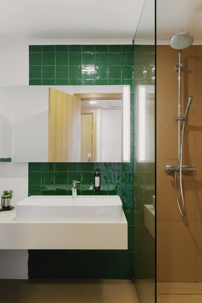 Hotel Ponta Delgada Business Double or Twin Room 10