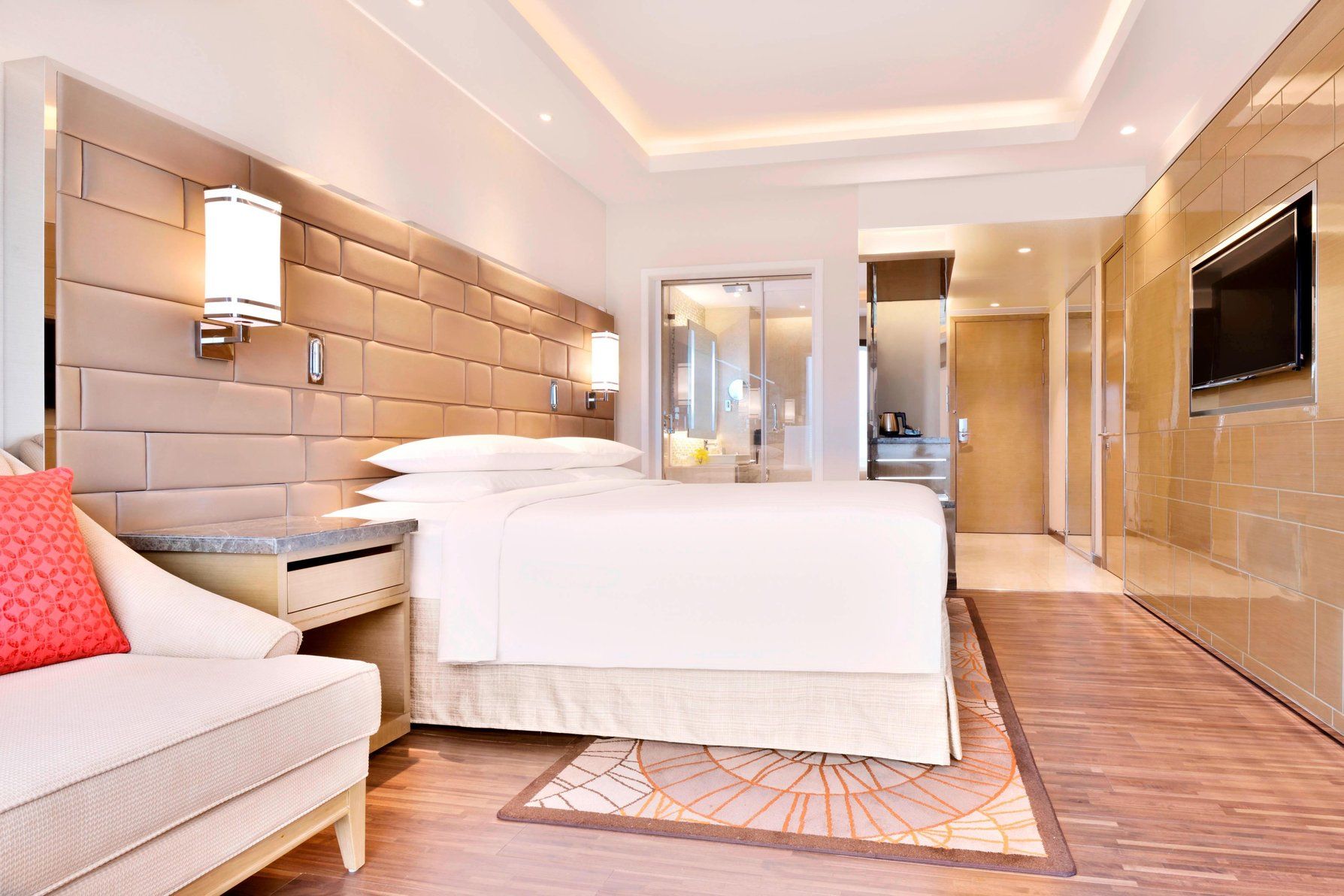 Deluxe, Guest room, 1 King, City view