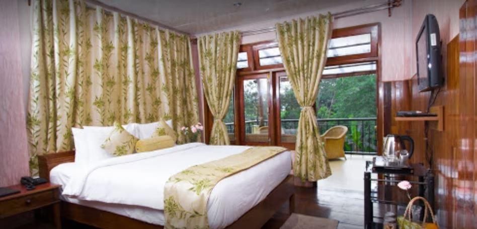 Premium Quadruple Room, 2 Bedrooms, Hill View, Mountainside