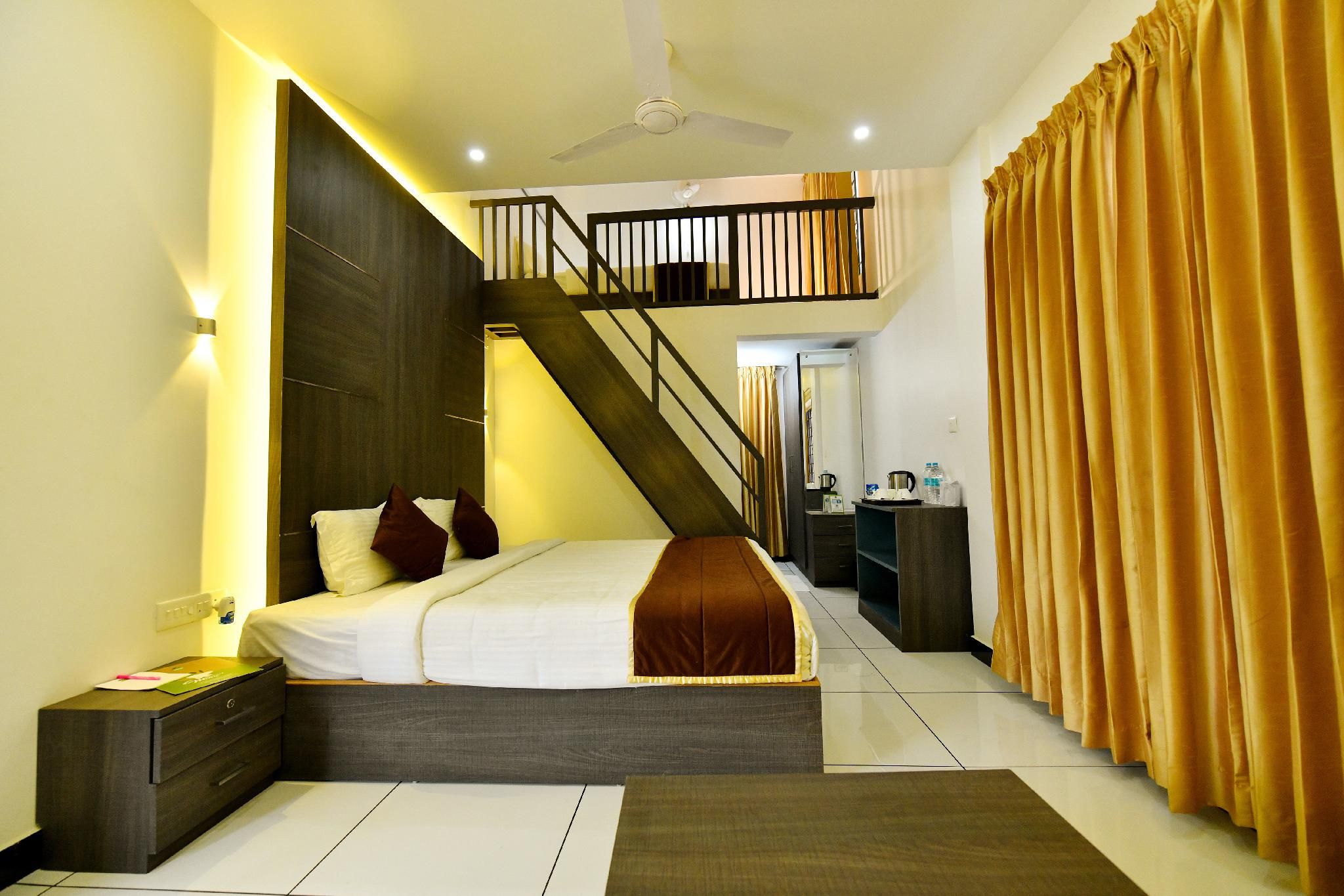 Duplex Room