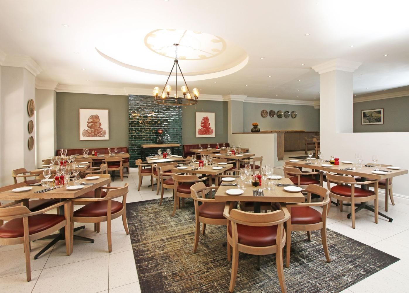 undefined Hollow on the Square Hotel and Suites 7