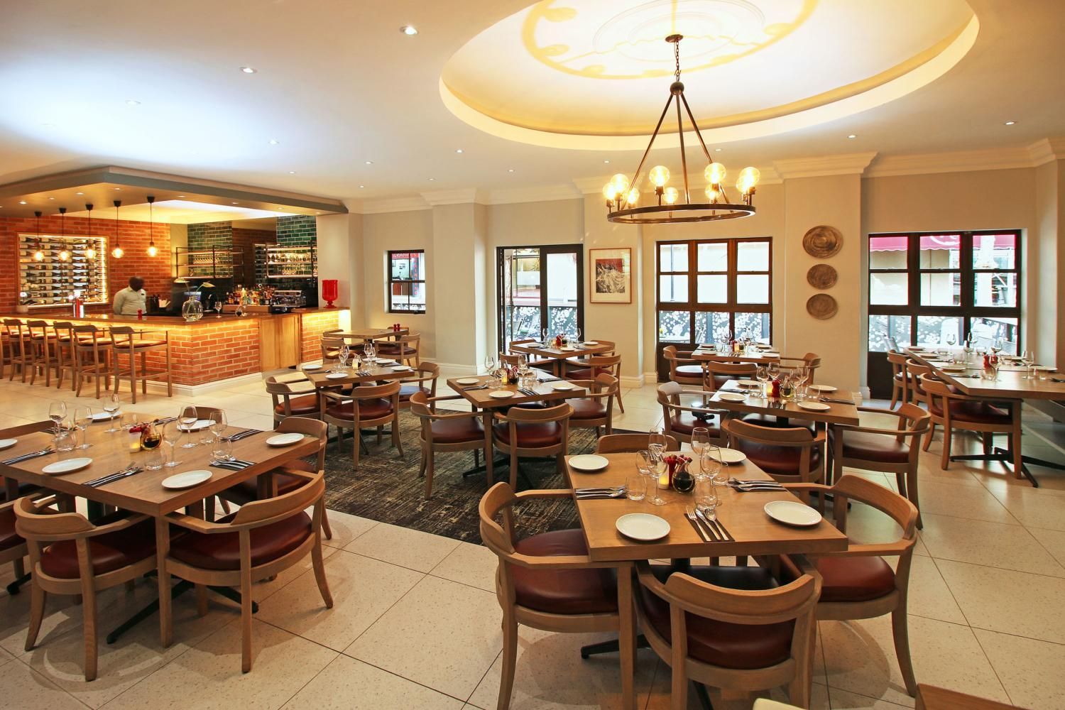 undefined Hollow on the Square Hotel and Suites 5