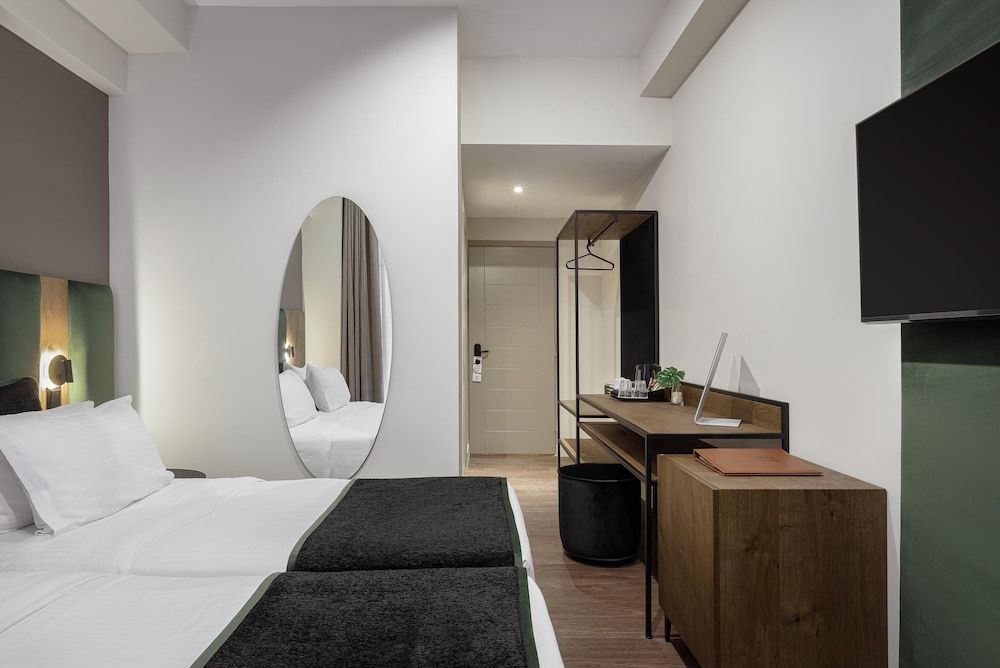undefined Acropolis Select Hotel 9
