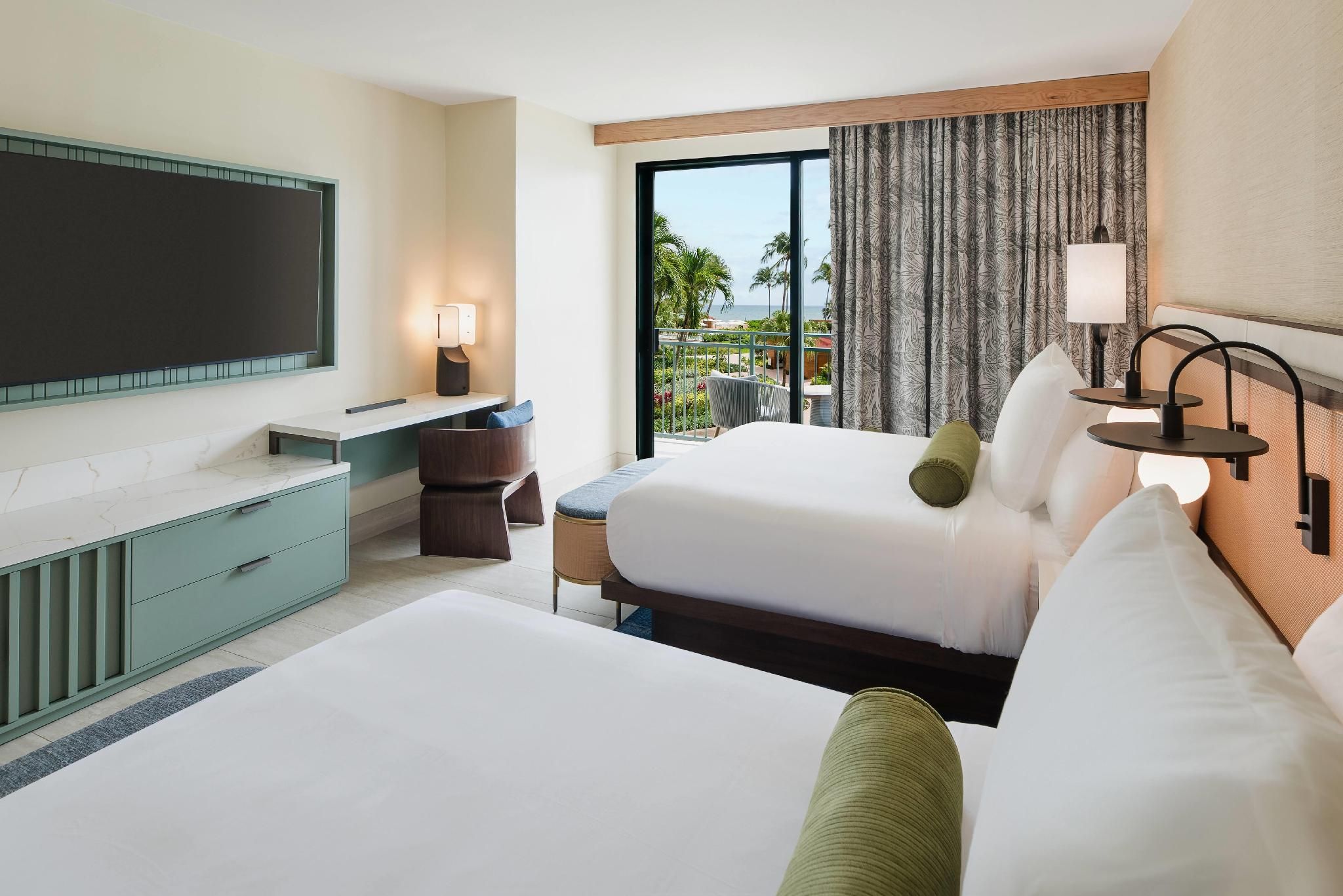 Renovated Queen Ocean Room