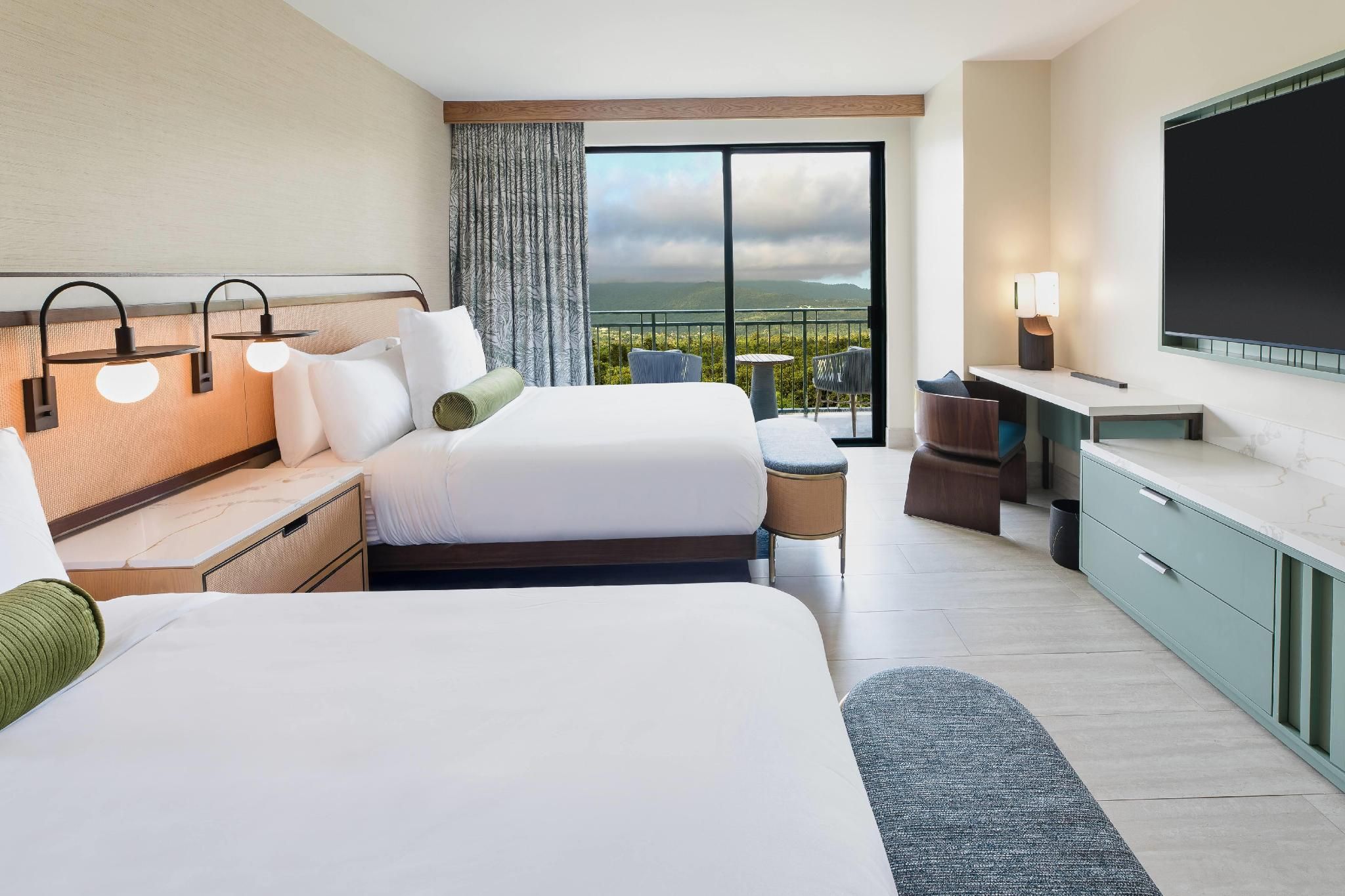 Renovated Queen Rainforest Room