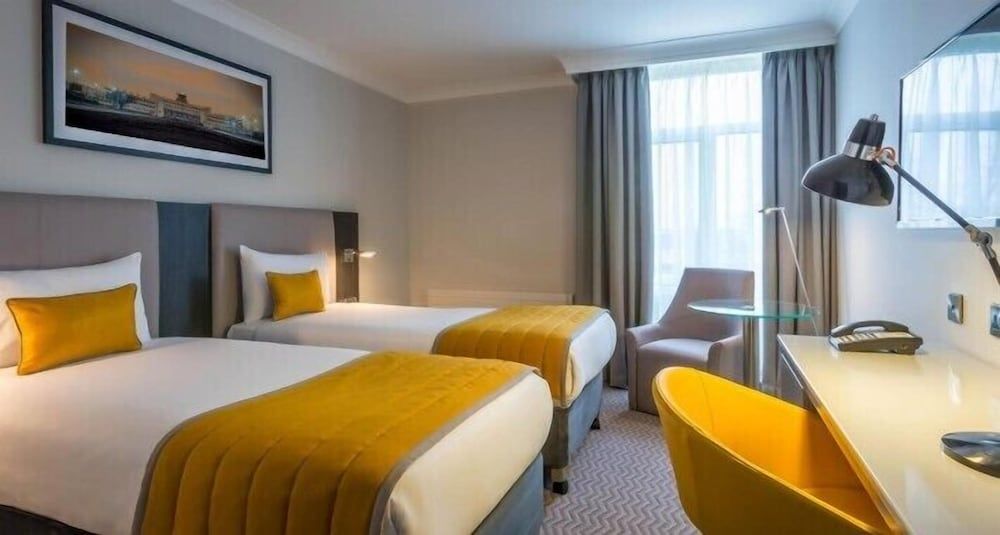 undefined Maldron Hotel Newlands Cross 4