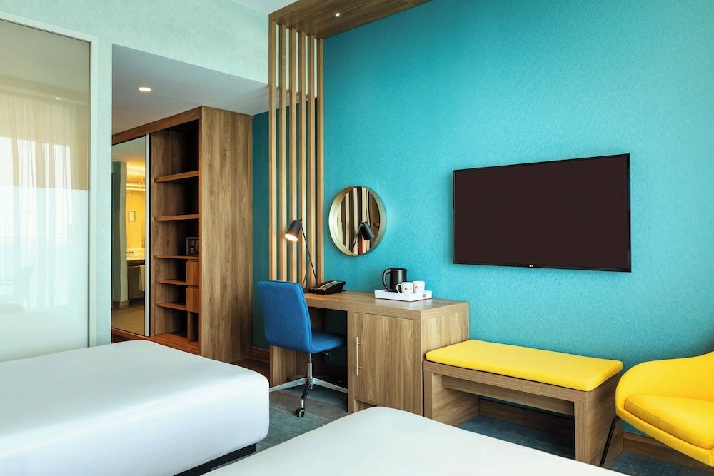 Aloft Palm Jumeirah Aloft Room, Guest room, 2 Twin Beds 4