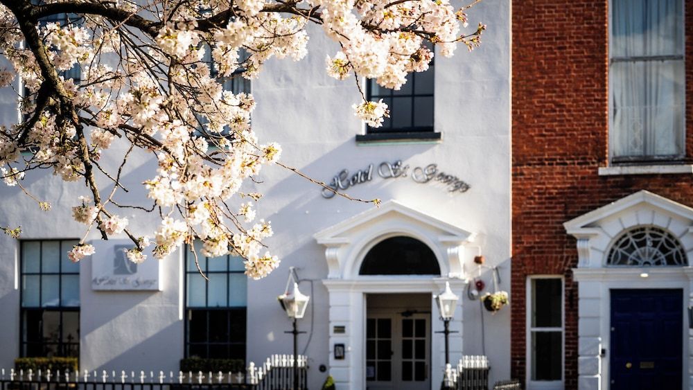 undefined Hotel St. George by Nina 5