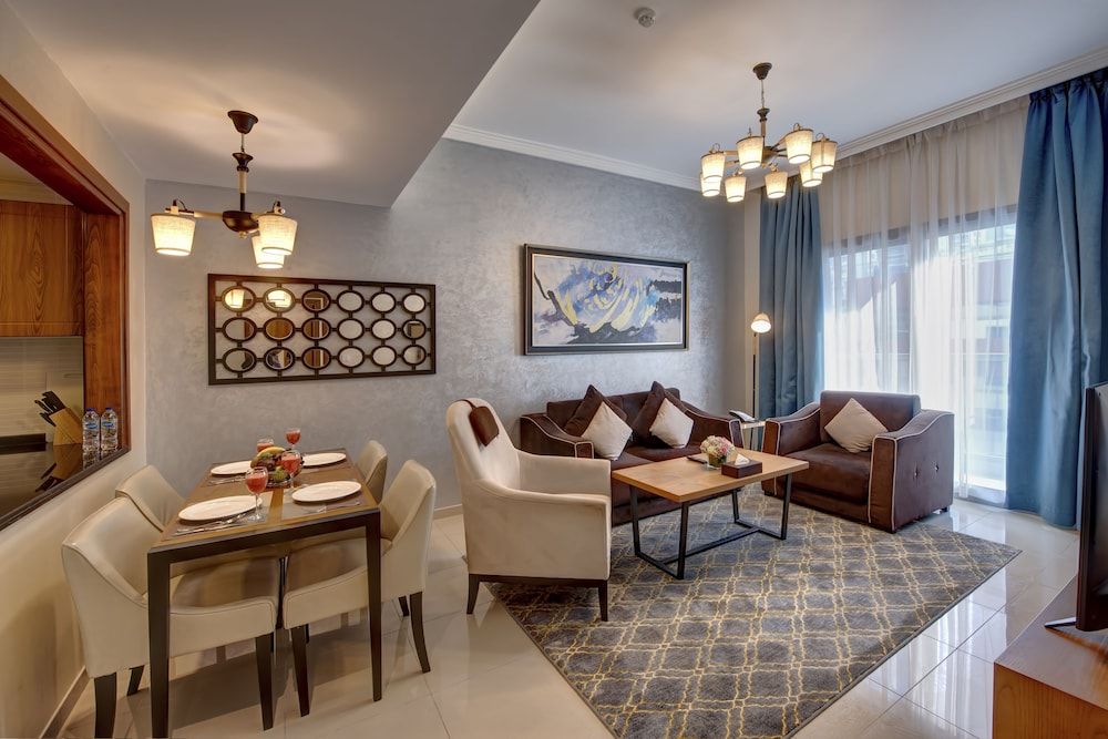 Class Hotel Apartments