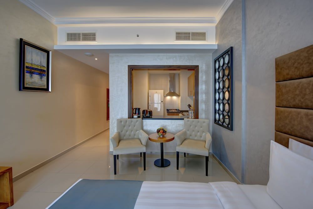 Class Hotel Apartments